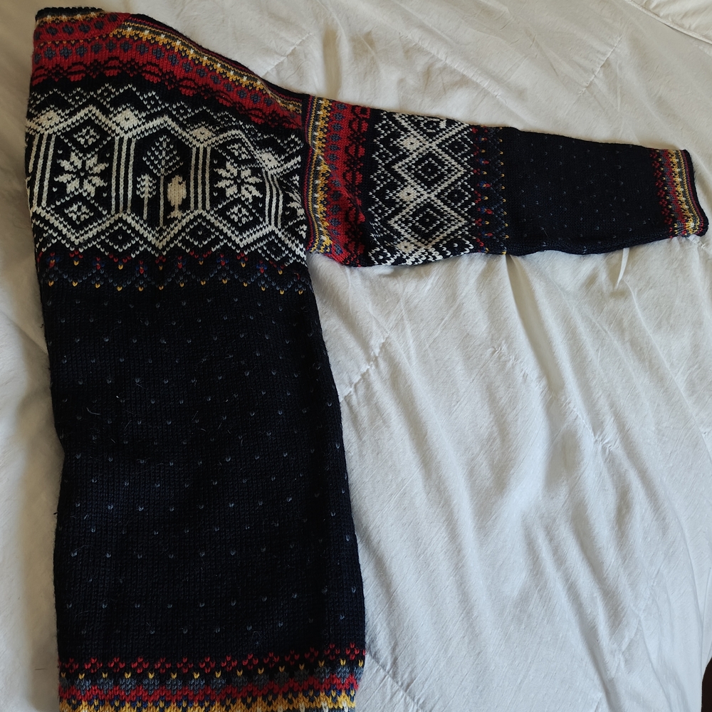 Dale of Norway Nordic Crewneck Sweater - Red, White, Black - Picture 5 of 5